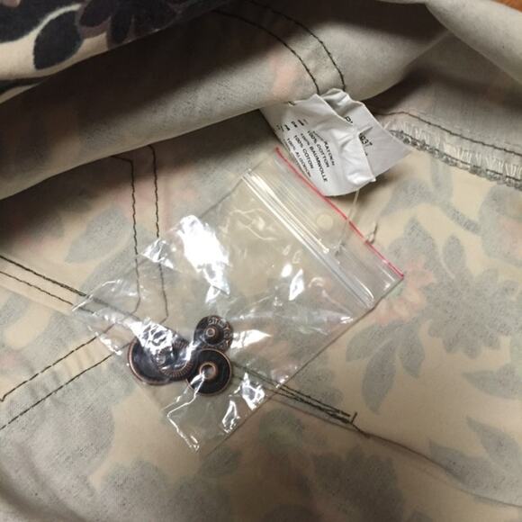 Oilily Girls Dress Size 110 5 Sprite Floral Print Western Look Snap Front NEW - Picture 8 of 8